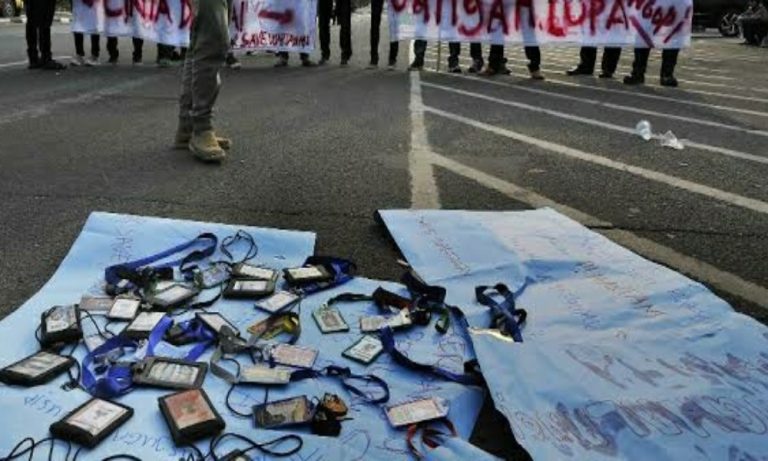 Tekad Selamatkan Kerugian Negara..!! Isu Sejumlah Media Dilaporkan Ke Dewan Pers, Wartawan Pengawal Tegaknya Proses Hukum Terhadap PT Jui Shin Indonesia “Kalian Itu Pahlawan”